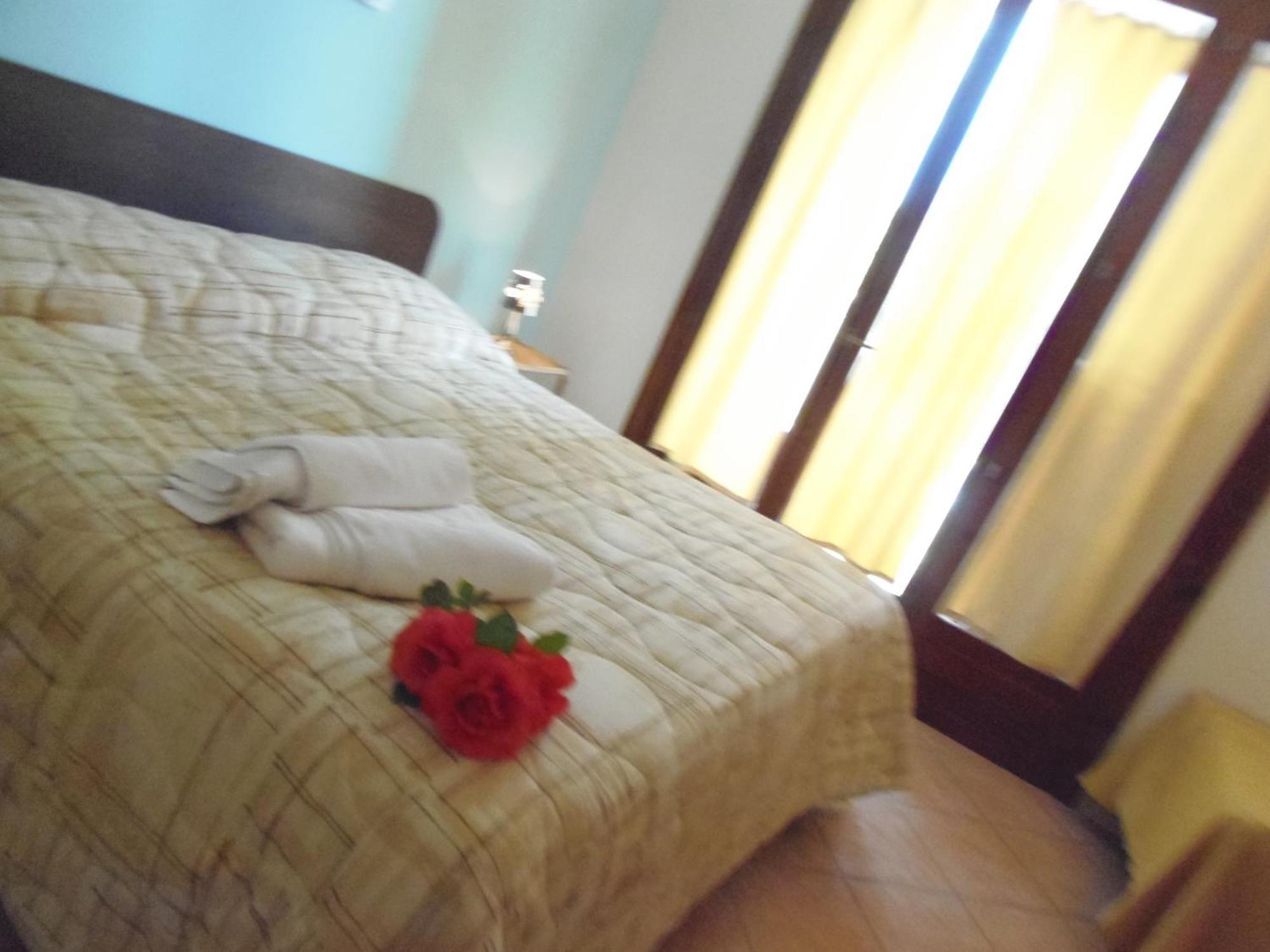 אלימיני Missipezza Residence A Frassanito חדר תמונה